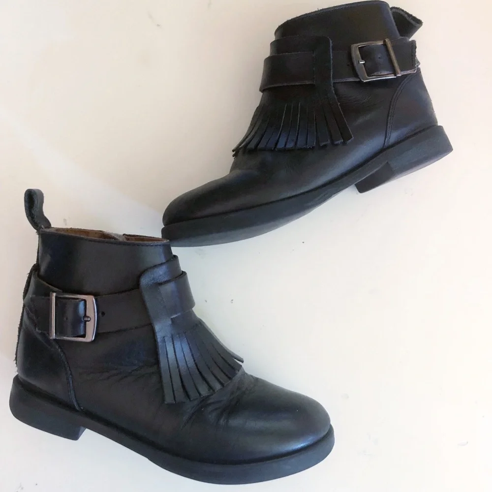 Zara girls black leather fringe ankle boots 11.5